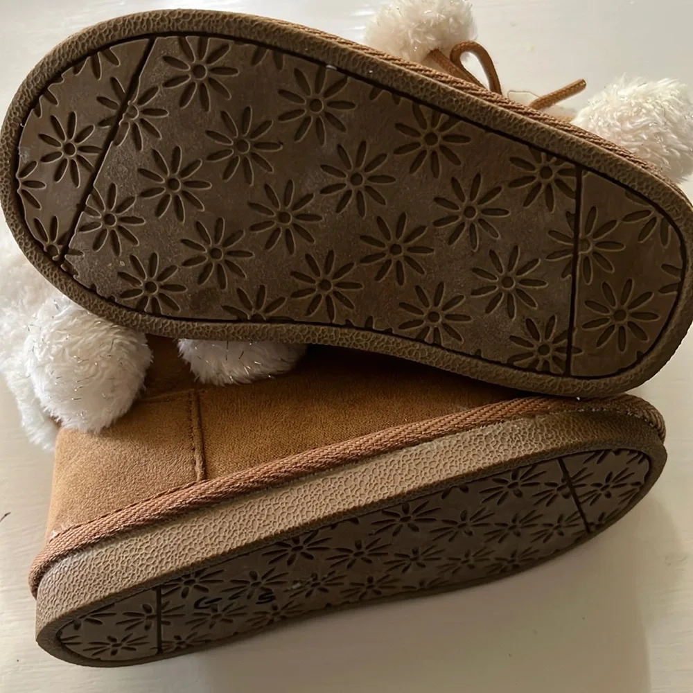 Thereabouts Lil Annaze girls warm faux suede/fur boots 7